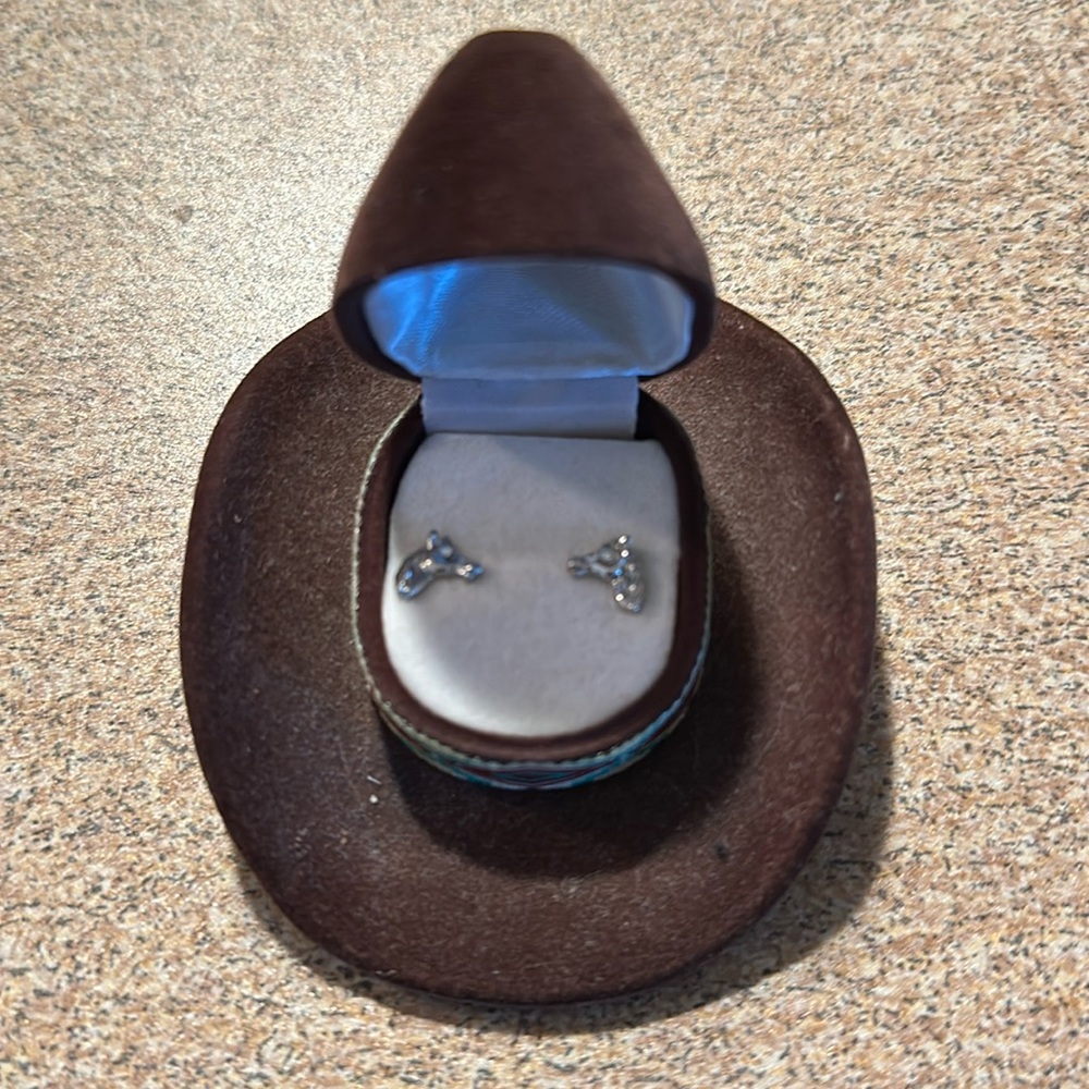 Horse earrings